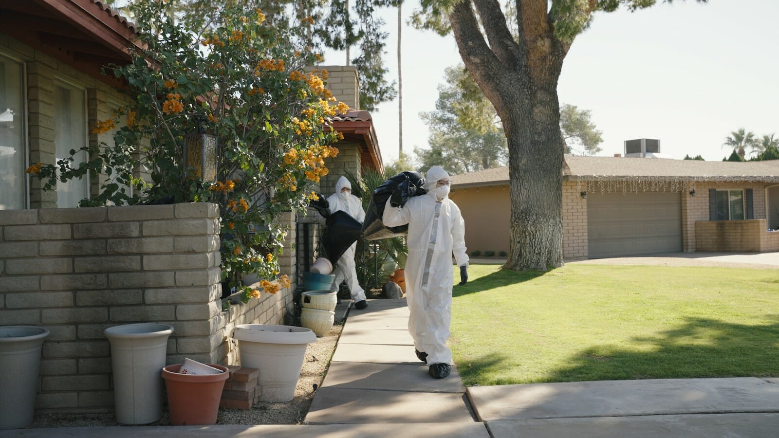 hoardinng and squalor cleanup technicians