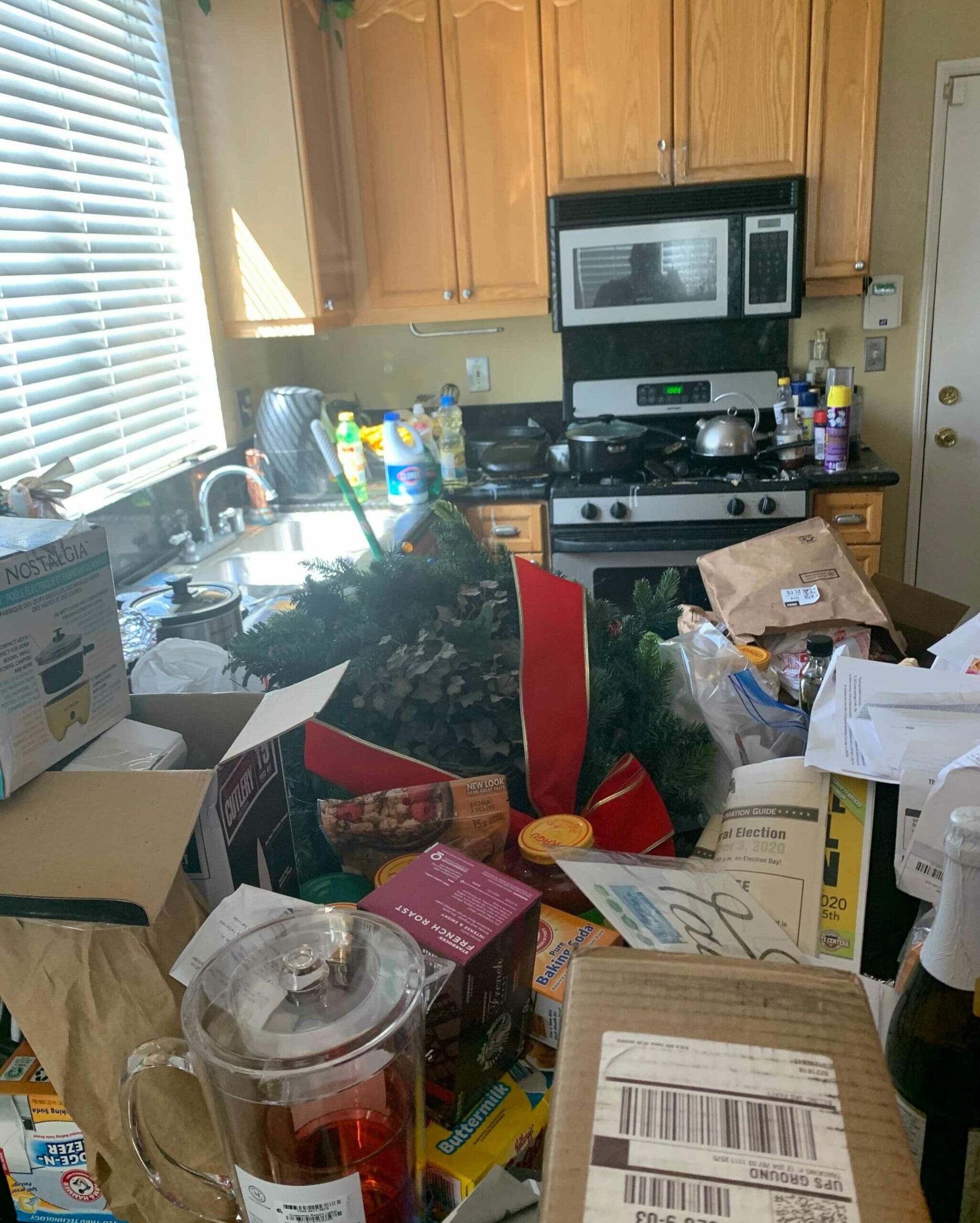 hoarding scenarios remediated by bio-one of oceanside - before
