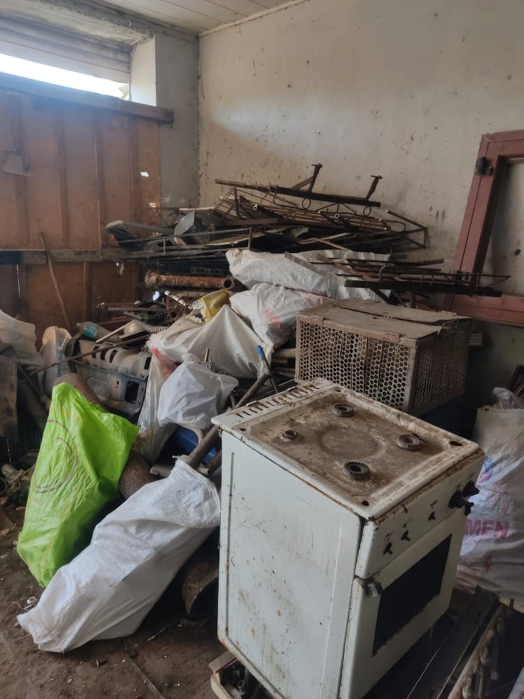 common items that must be decluttered gradually